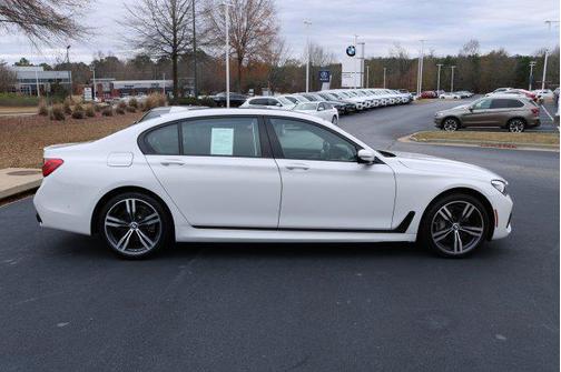 2016 BMW 740 740i