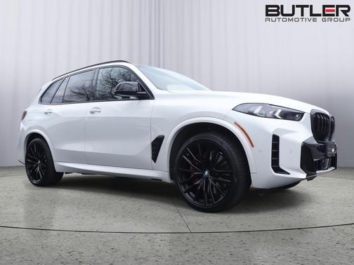 2024 BMW X5 M60i
