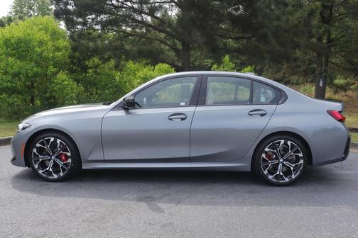 Skyscraper Grey Metallic 2026 BMW 330 330i