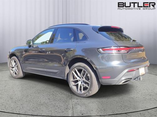 2024 Porsche Macan Base