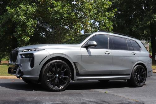 2024 BMW X7 xDrive40i