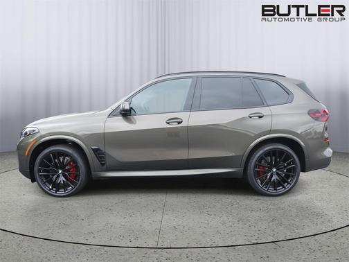 Manhattan Green Metallic 2026 BMW X5 xDrive40i