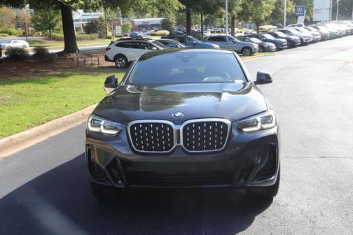 2023 BMW X4 xDrive30i