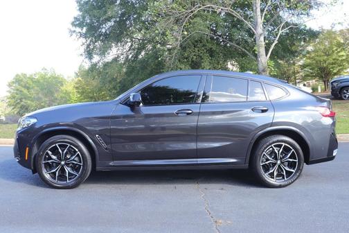 2023 BMW X4 xDrive30i