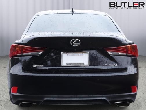 2018 Lexus IS 300 Base
