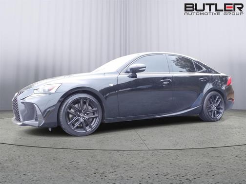 2018 Lexus IS 300 Base