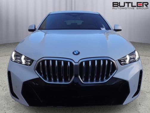 2025 BMW X6 xDrive40i