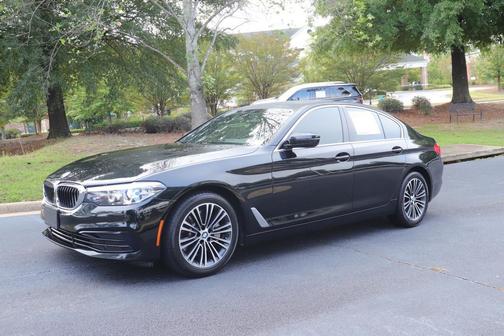 2019 BMW 530 530i