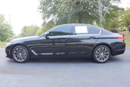 2019 BMW 530 530i