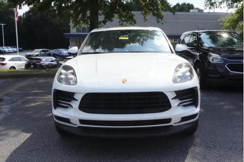 2020 Porsche Macan Base