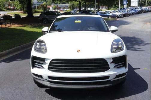 2020 Porsche Macan Base