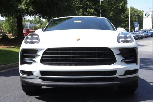 2020 Porsche Macan Base