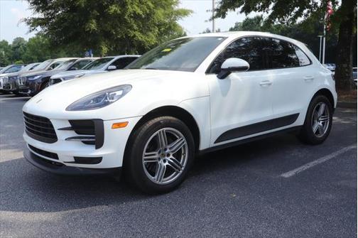 2020 Porsche Macan Base
