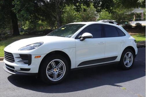 2020 Porsche Macan Base