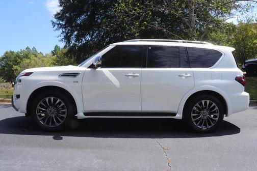 2022 Nissan Armada Platinum 2WD