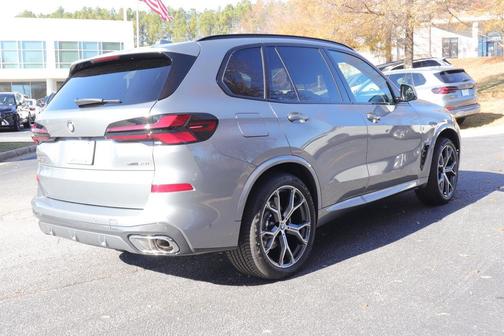 Skyscraper Grey Metallic 2026 BMW X5 sDrive40i