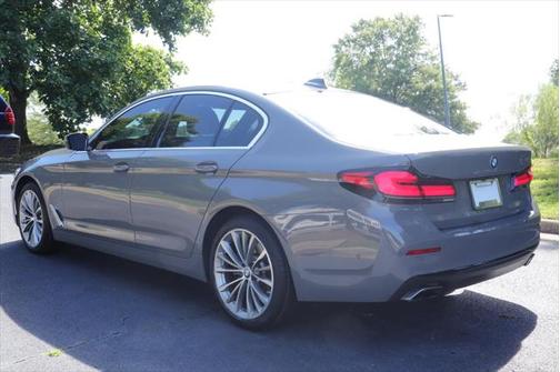 2021 BMW 540 540i