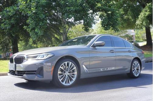 2021 BMW 540 540i