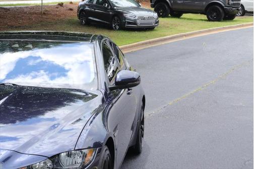 2017 Jaguar XE 35t Premium
