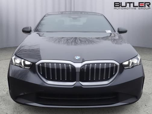 2025 BMW 530 i