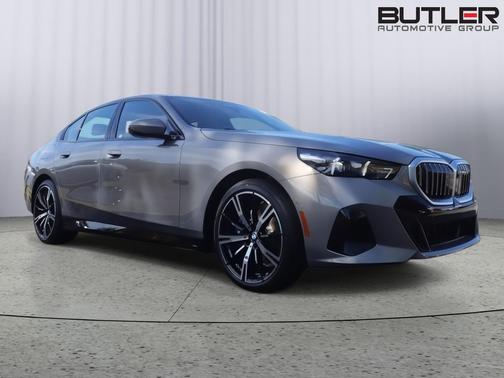 Oxide Grey Metallic 2027 BMW 530 i