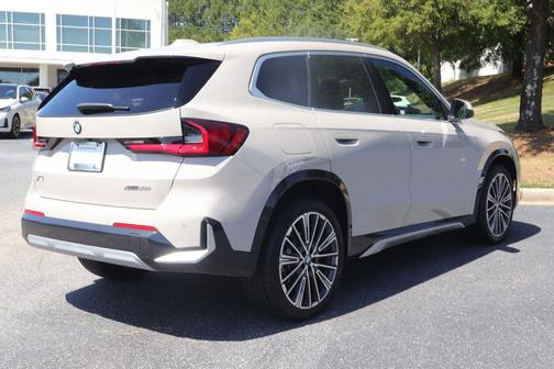 Dune Grey Metallic 2027 BMW X1 xDrive28i