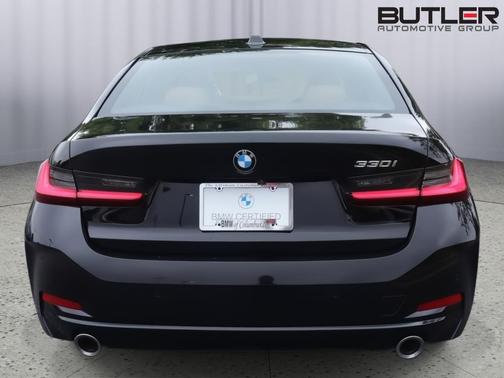 Jet Black 2023 BMW 330 330i