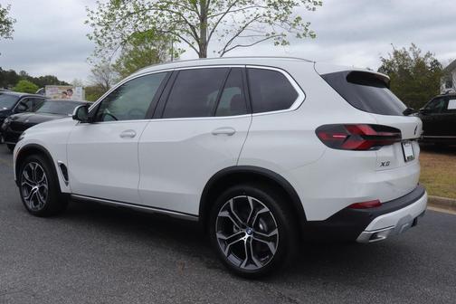 Alpine White 2026 BMW X5 xDrive40i