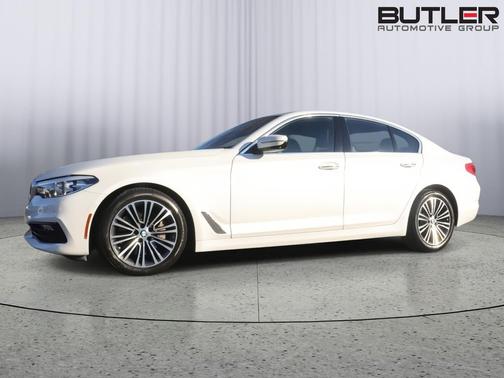 2018 BMW 530 530i