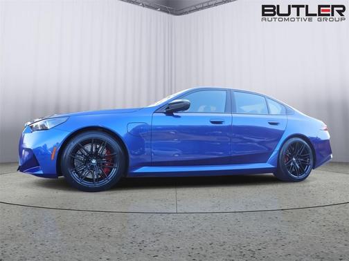 2025 BMW M5 Base