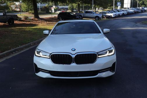 2022 BMW 540 i