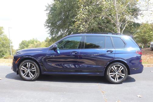 2023 BMW X7 xDrive40i