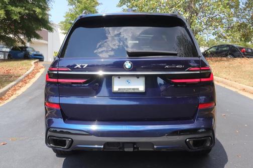 2023 BMW X7 xDrive40i
