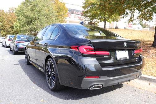 Black Sapphire Metallic 2023 BMW 540 i