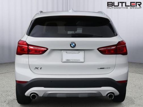2021 BMW X1 sDrive28i