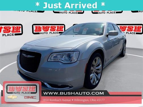 2019 Chrysler 300 Touring