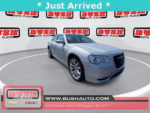 2019 Chrysler 300 Touring