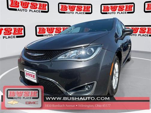 2020 Chrysler Pacifica Touring L