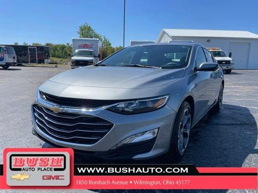 Sterling Gray Metallic 2024 Chevrolet Malibu FWD 1LT