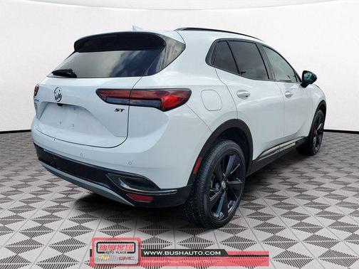 2022 Buick Envision FWD Essence