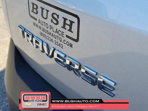 2022 Chevrolet Traverse LS