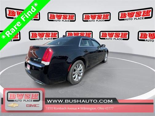 2015 Chrysler 300 Limited