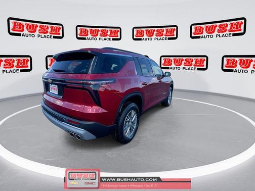 2025 Chevrolet Traverse LT