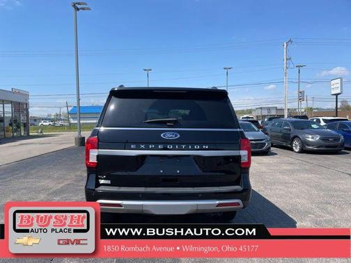AGATE BLACK METALLIC 2024 Ford Expedition XLT