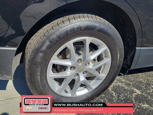 Mosaic Black Metallic 2023 Chevrolet Equinox 1LT