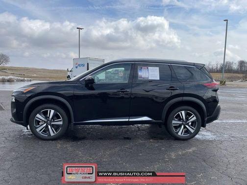 2022 Nissan Rogue SL