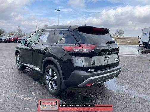 2022 Nissan Rogue SL