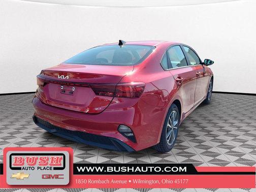 Currant Red 2024 Kia Forte LXS