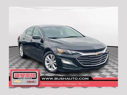 Mosaic Black Metallic 2024 Chevrolet Malibu FWD 1LT