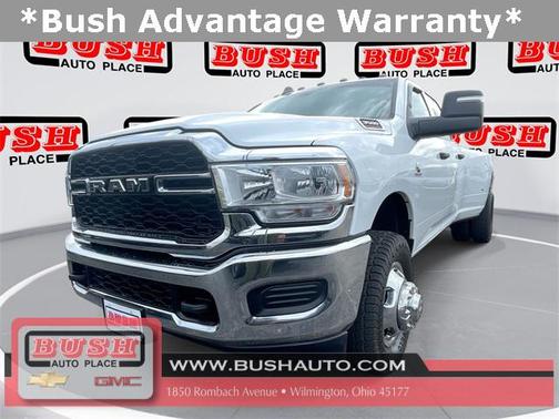 2023 RAM 3500 Tradesman Crew Cab 4x4 8' Box